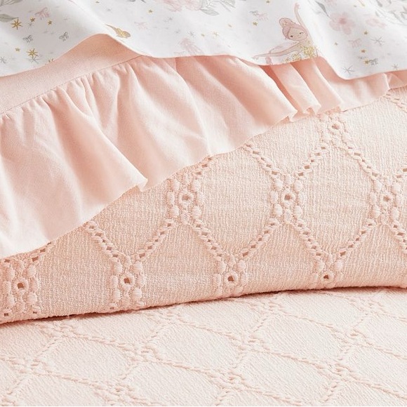 Pottery Barn Kids Nina Ruffle Duvet Cover Pearl Color Twin NWT - Picture 3 of 7